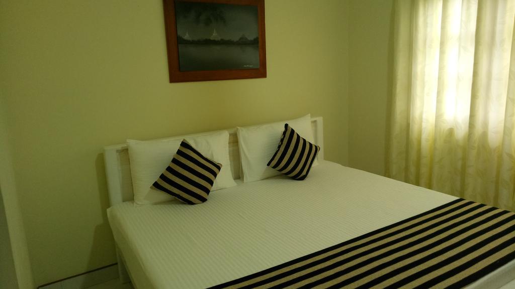 Heritage Lake View Anuradhapura Exterior foto