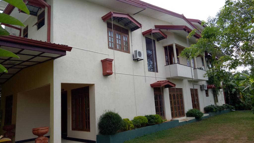 Heritage Lake View Anuradhapura Exterior foto