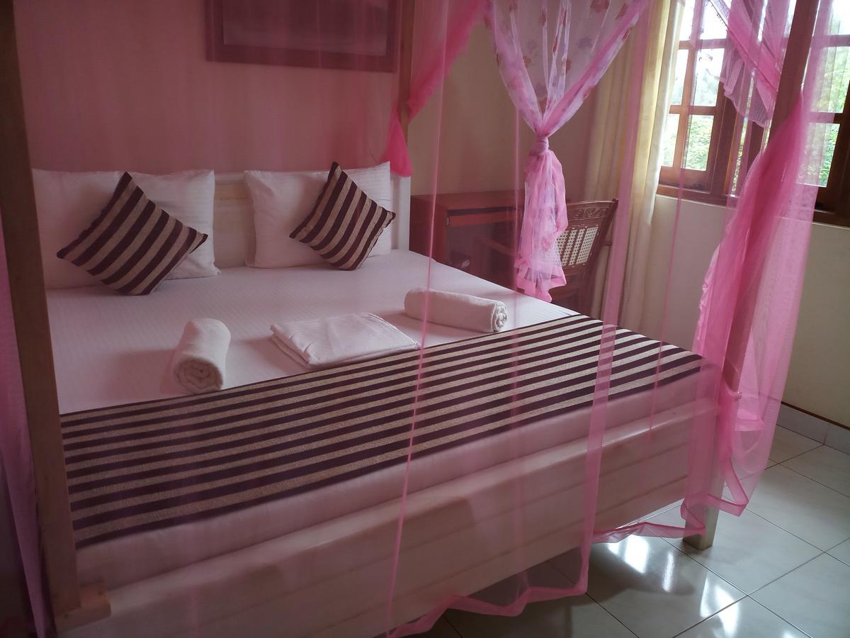 Heritage Lake View Anuradhapura Exterior foto